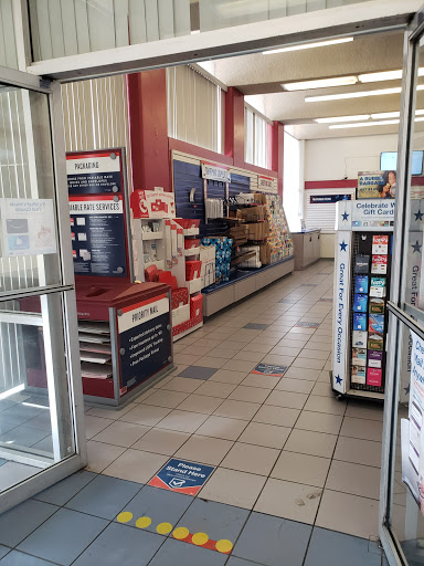 Post Office «United States Postal Service», reviews and photos, 2140 N Hollywood Way, Burbank, CA 91505, USA