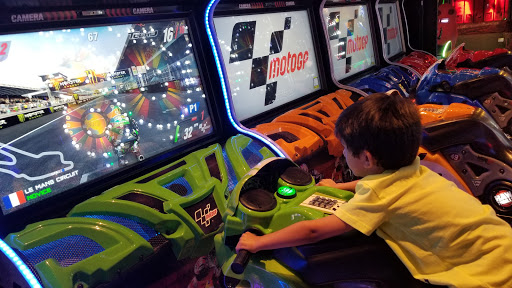 Restaurant «Main Event Entertainment», reviews and photos, 10315 W McDowell Rd, Avondale, AZ 85392, USA