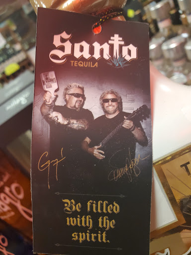 Liquor Store «Carrollwood Fine Wine & Spirits», reviews and photos, 11401 N Dale Mabry Hwy, Tampa, FL 33618, USA