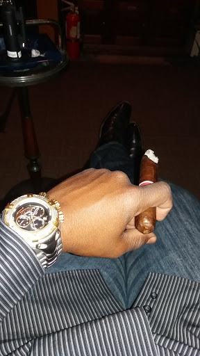 Cigar Shop «2nd Street Cigar Lounge and Gallery», reviews and photos, 124 W 2nd St, Los Angeles, CA 90012, USA