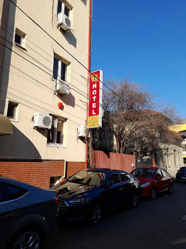 Hotelurile petrec ziua Bucharest