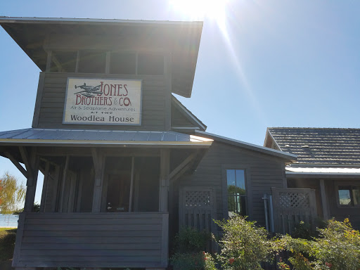Tourist Attraction «Jones Brothers Air & Seaplane Adventures», reviews and photos, 150 E Ruby St, Tavares, FL 32778, USA