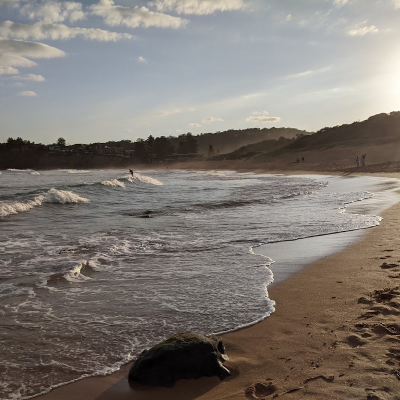 Avalon Beach SLSC, Barrenjoey Rd