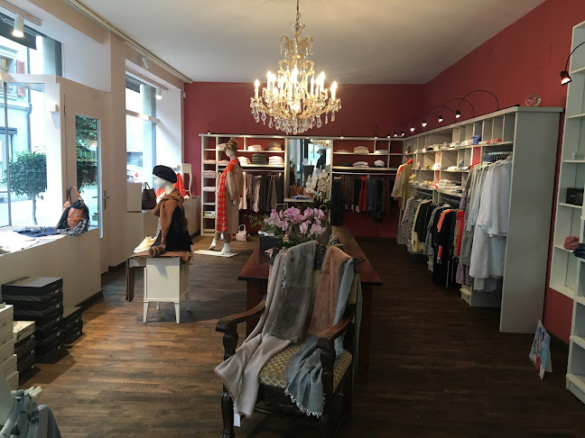 Rezensionen über Boutique Manuela Zug in Zug - Bekleidungsgeschäft