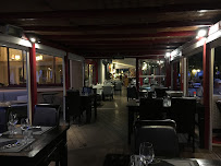 Atmosphère du Restaurant Chez Ma Cousine à Doussard - n°15