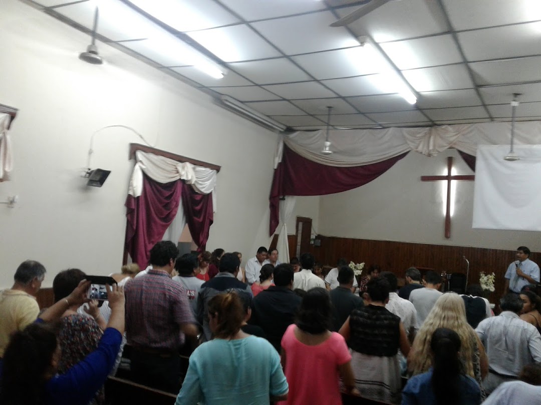 Iglesia del Nazareno Dios Es Amor