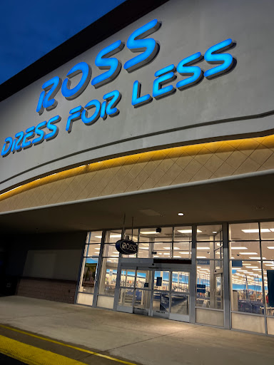 Clothing Store «Ross Dress for Less», reviews and photos, 2600 McFarland Blvd E, Tuscaloosa, AL 35405, USA