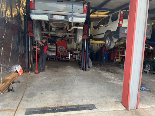 Transmission Shop «All-Pro Transmissions», reviews and photos, 22818 Commercial Ln, Tomball, TX 77375, USA