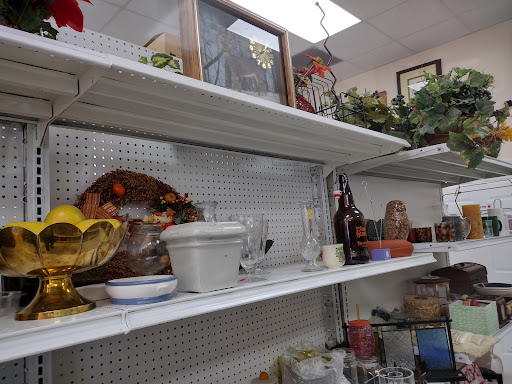 Non-Profit Organization «The Quinn House Thrift Store», reviews and photos