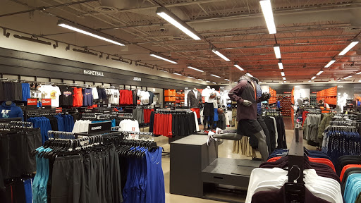 Sporting Goods Store «Nike Factory Store», reviews and photos, 5050 Factory Shops Blvd #905, Castle Rock, CO 80108, USA