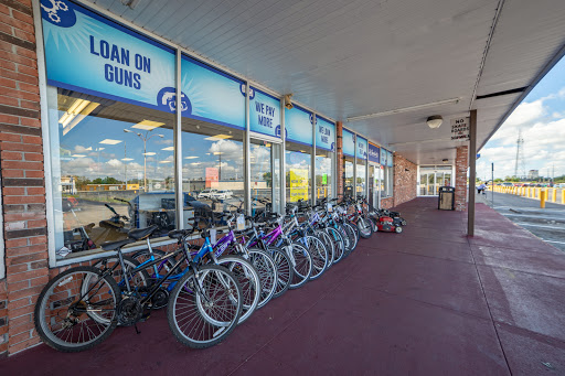 Pawn Shop «La Familia Pawn and Jewelry», reviews and photos, 1707 E Hinson Ave, Haines City, FL 33844, USA