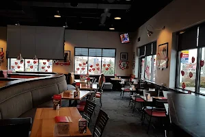 Boston Pizza image