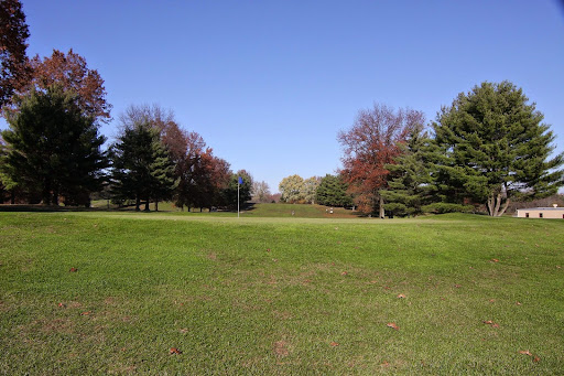 Golf Course «Spring Hills Golf Course», reviews and photos, 6571 S Cleveland Massillon Rd, Clinton, OH 44216, USA