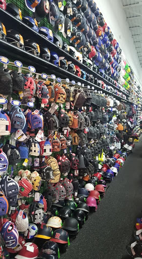 Sporting Goods Store «Play It Again Sports», reviews and photos, 1809 E Silver Springs Blvd, Ocala, FL 34470, USA