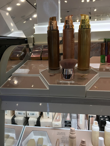 Cosmetics Store «SEPHORA», reviews and photos, 17410 Hall Rd #167, Charter Twp of Clinton, MI 48038, USA