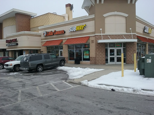 Shopping Mall «Hilltop Shopping Center», reviews and photos, 5400 Reisterstown Rd, Baltimore, MD 21215, USA