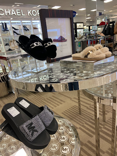 Department Store «Belk», reviews and photos, 2100 Riverchase Galleria, Birmingham, AL 35244, USA