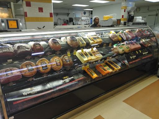 Grocery Store «Shoppers», reviews and photos, 1170 Smallwood Dr, Waldorf, MD 20603, USA