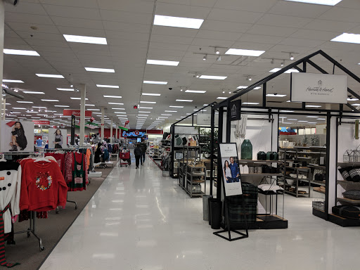 Department Store «Target», reviews and photos, 755 53rd Ave NE, Fridley, MN 55421, USA