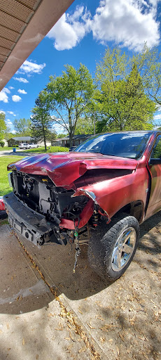 Auto Body Shop «Reynolds Body Shop, L.L.C.», reviews and photos, 4325 W Washington St, Indianapolis, IN 46241, USA