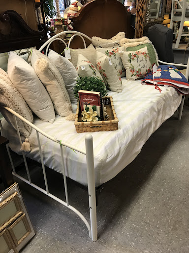 Furniture Store «Church Ladies Furniture Consignment», reviews and photos, 3570 Buford Hwy #204, Duluth, GA 30096, USA