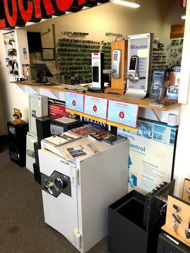 Locksmith «Golden Locks, Inc.», reviews and photos, 16582 Gothard St e, Huntington Beach, CA 92647, USA