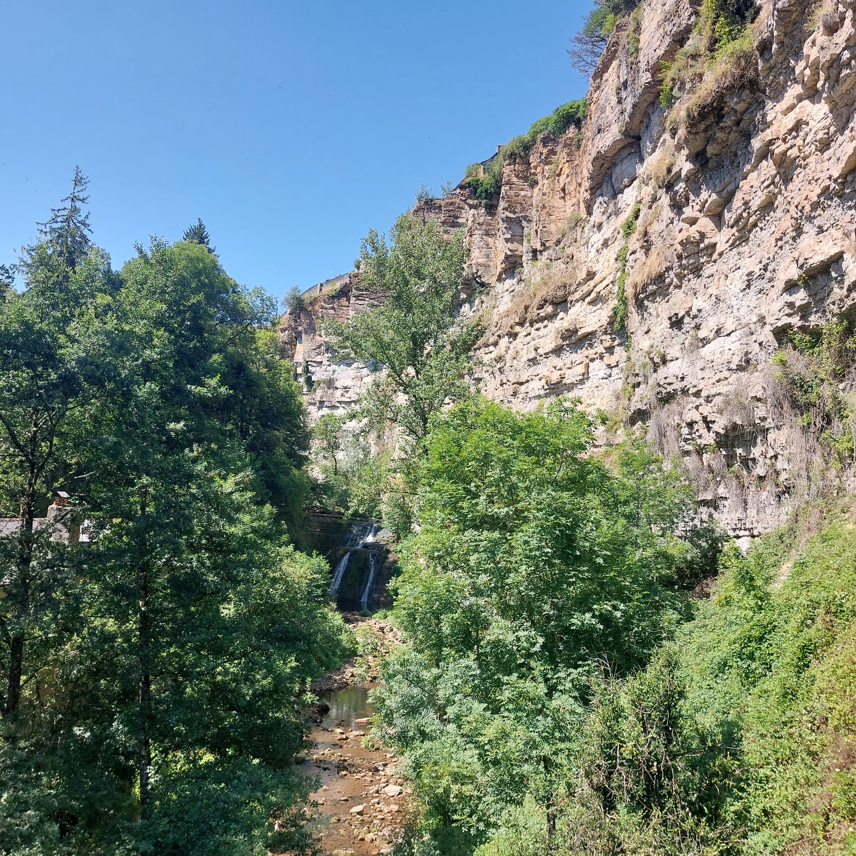 Photo n° 4 de l'avis de Veronique.e fait le 22/07/2023 à 23:43