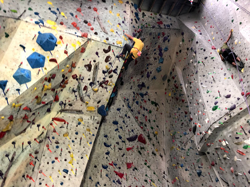 Rock Climbing Gym «Pacific Edge Climbing Gym», reviews and photos, 104 Bronson St #12, Santa Cruz, CA 95062, USA