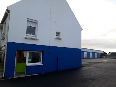 AU 192 - coworking - location salles - bureaux à Plouvien