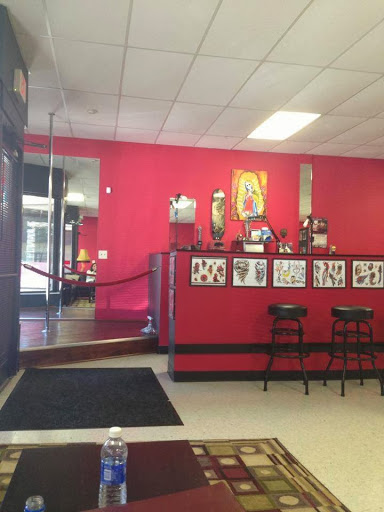 Tattoo Shop «True Art Tattoos, Inc», reviews and photos, 4118 Lorain Ave, Cleveland, OH 44113, USA