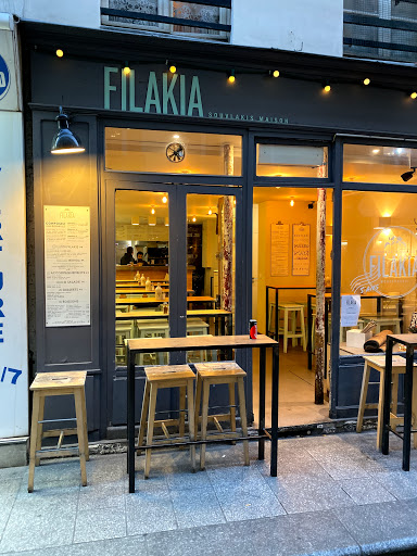 Filakia, Petit Café d'Athènes