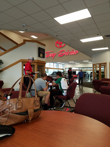 Toyota Dealer «Tony Divino Toyota», reviews and photos, 777 W Riverdale Rd, Riverdale, UT 84405, USA