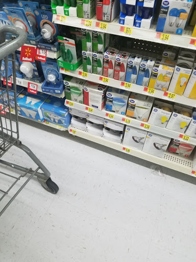 Department Store «Walmart Supercenter», reviews and photos, 5323 E Court St N, Burton, MI 48509, USA