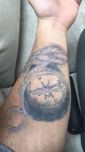 Tattoo Shop «Tattoo Gallery», reviews and photos, 239 E 9 Mile Rd, Ferndale, MI 48220, USA