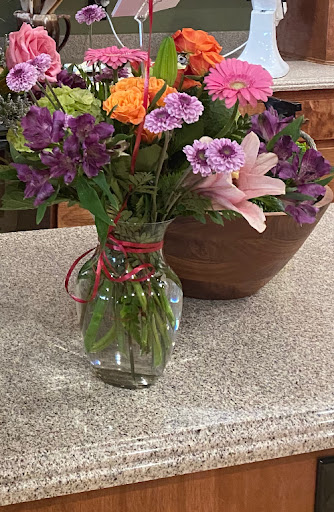 Florist «Encore Florals & Gifts», reviews and photos, 225 Kingston St, Conway, SC 29526, USA
