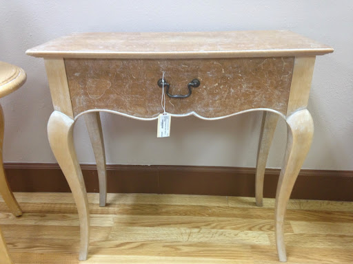 Used Furniture Store «The Attic Furniture and Home Goods», reviews and photos, 2015 Fairfax St, Eau Claire, WI 54701, USA