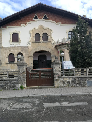 Osasun Zentroa Plentzia·Centro de Salud de Plentzia en Plentzia, Vizcaya