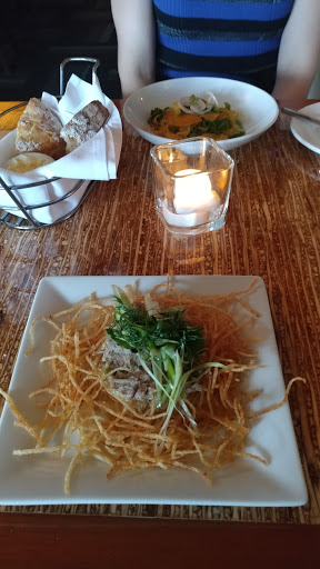 New American Restaurant «Justus Drugstore - A Restaurant», reviews and photos, 106 W Main St, Smithville, MO 64089, USA