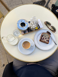 Photo n°47 de Le café de l’horloge à La Ciotat ()
