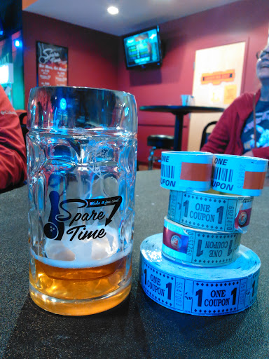 Bowling Alley «Spare Time Entertainment Center», reviews and photos, 3101 E Grand River Ave, Lansing, MI 48912, USA