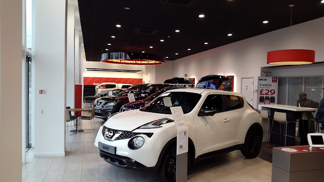 Comments and reviews of West Way Nissan Mill Hill