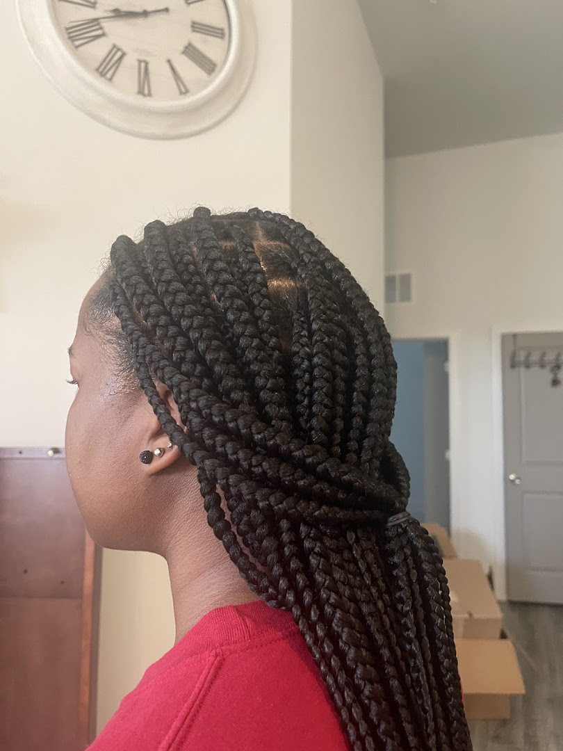 Monique Blessing African Hair Braiding