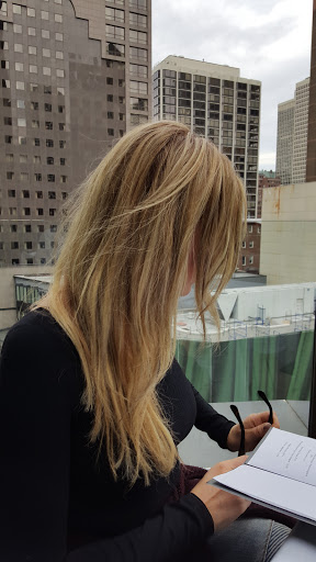 Department Store «Barneys New York, Chicago», reviews and photos, 15 E Oak St, Chicago, IL 60611, USA