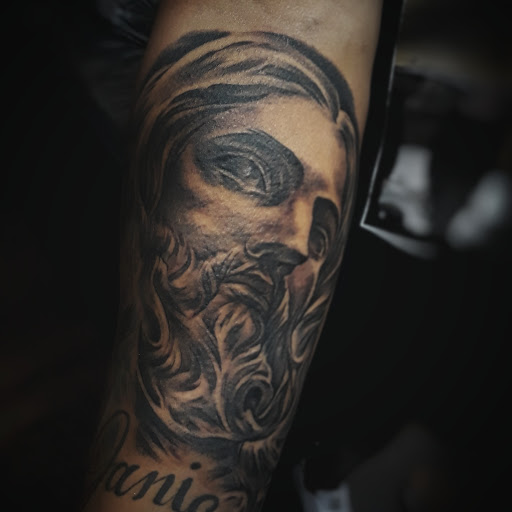 Explore hip tattoo ideas, creative tattoo ideas in North Hollywood, available at The Electric Pen Tattoo Studio