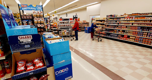 Grocery Store «Dutch-Way Farm Market - Schaefferstown», reviews and photos, 2495 Stiegel Pike, Schaefferstown, PA 17088, USA