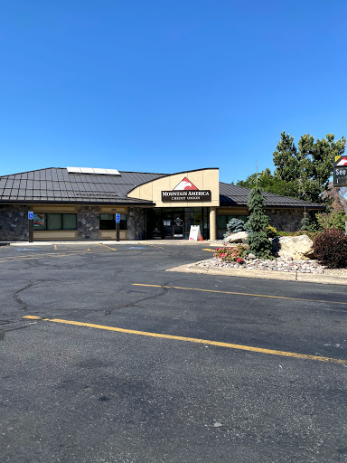 Mountain America Credit Union, 455 40th St, South Ogden, UT 84403, Loan Agency