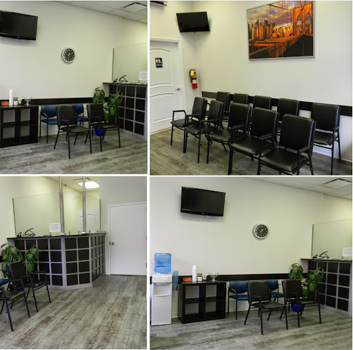 Medical Center - Family Doctors clinic Offices image 3