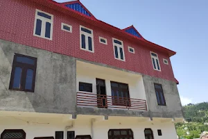 HOTEL MOUTAIN VIEW,BHADERKASHI,BHADERWAH image