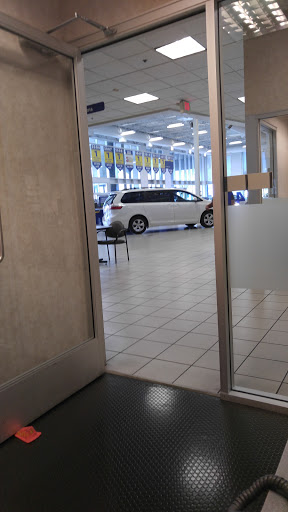 Used Car Dealer «CarMax», reviews and photos, 1131 Central Ave, Duarte, CA 91010, USA