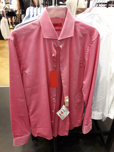 Stores to buy men's long sleeve polo shirts Düsseldorf